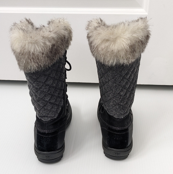 NWOT Helly Hansen Fur Trimmed Winter Boots Size 6 - Picture 4 of 10